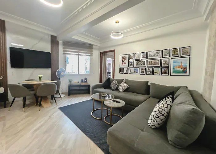Le Central I Parking Free I Balcon I Casaport 5Min